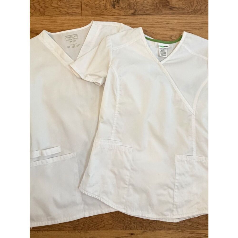 Set Of 2 Scrub Tops Women Size XS White Short Sleeve Cherokee Scrubstar